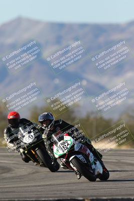 media/Dec-07-2025-CVMA (Sun) [[3e7d2de5dc]]/Race 12- Formula 40 MW and LW/